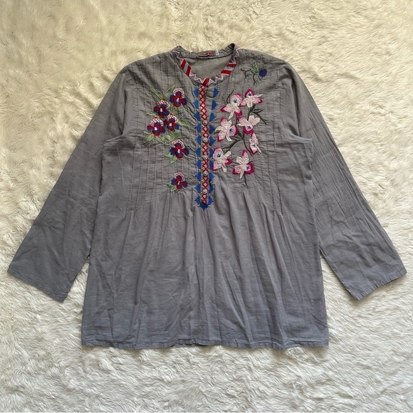 Johnny Was Top Embroidered Floral Tunic Long Sleeve Lightweight Gray L - Picture 2 of 12